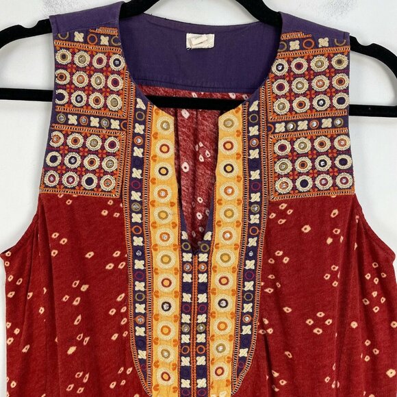 Tiny Women's Size Small Embroidered Split V Neck Sleeveless Top Boho Shirt - Picture 2 of 12